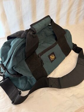 Eddie Bauer 18” Duffel with Shoulder Strap Hunter Green